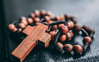 pray rosary
